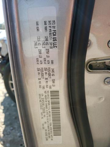 Photo 11 VIN: 3C4PDCAB1JT526338 - DODGE JOURNEY SE 