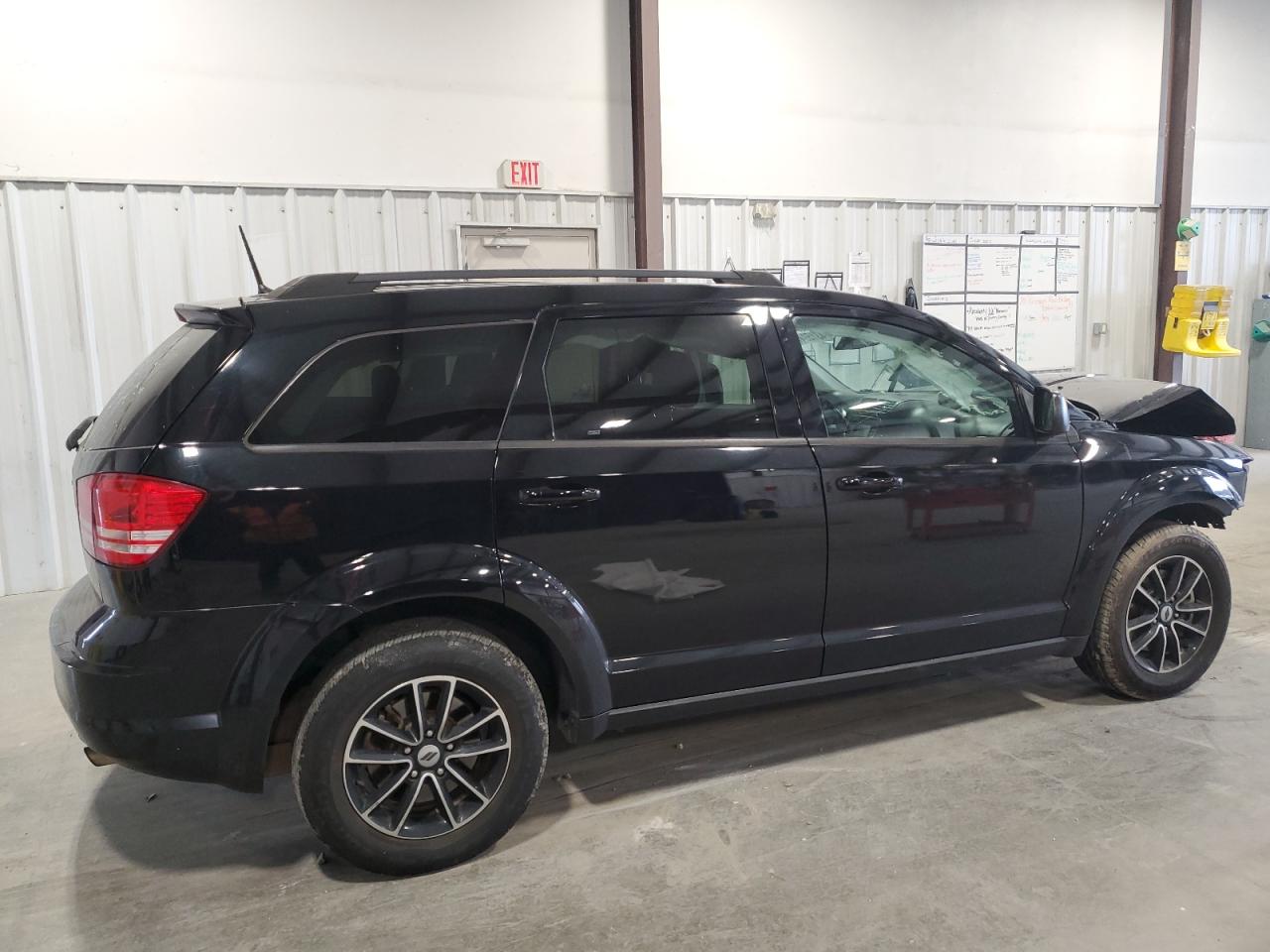 Photo 2 VIN: 3C4PDCAB1JT527604 - DODGE JOURNEY 