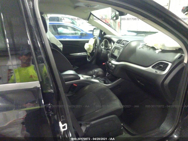 Photo 4 VIN: 3C4PDCAB1KT737993 - DODGE JOURNEY 