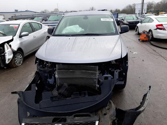 Photo 4 VIN: 3C4PDCAB1KT746466 - DODGE JOURNEY SE 