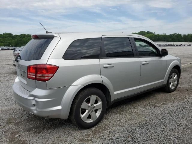 Photo 2 VIN: 3C4PDCAB2DT630549 - DODGE JOURNEY SE 