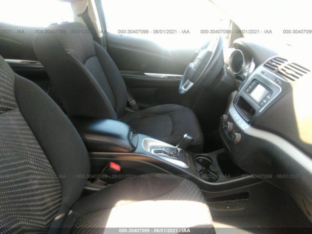 Photo 4 VIN: 3C4PDCAB2ET152943 - DODGE JOURNEY 