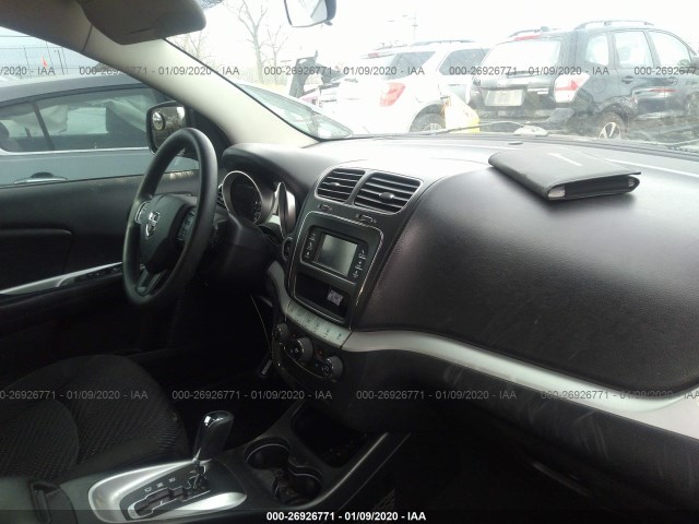 Photo 4 VIN: 3C4PDCAB2GT115863 - DODGE JOURNEY 