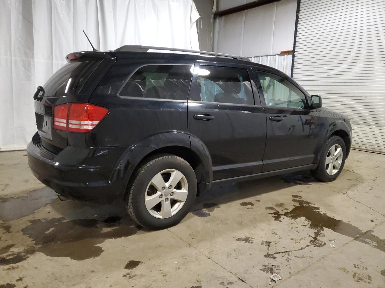 Photo 2 VIN: 3C4PDCAB2GT162648 - DODGE JOURNEY 