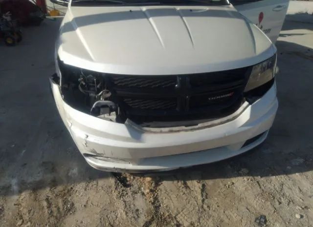 Photo 5 VIN: 3C4PDCAB2HT569919 - DODGE JOURNEY 