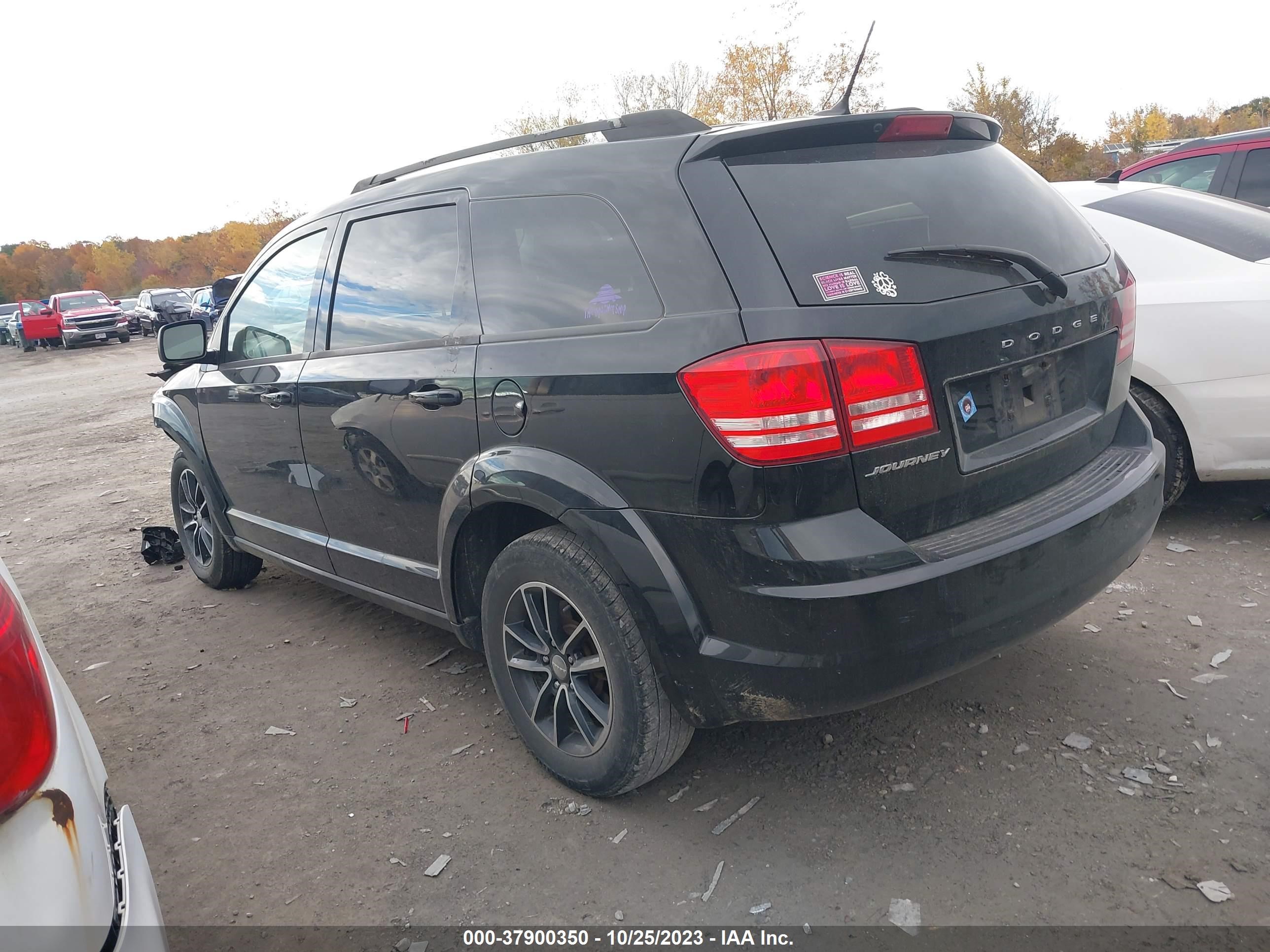 Photo 2 VIN: 3C4PDCAB2HT573422 - DODGE JOURNEY 