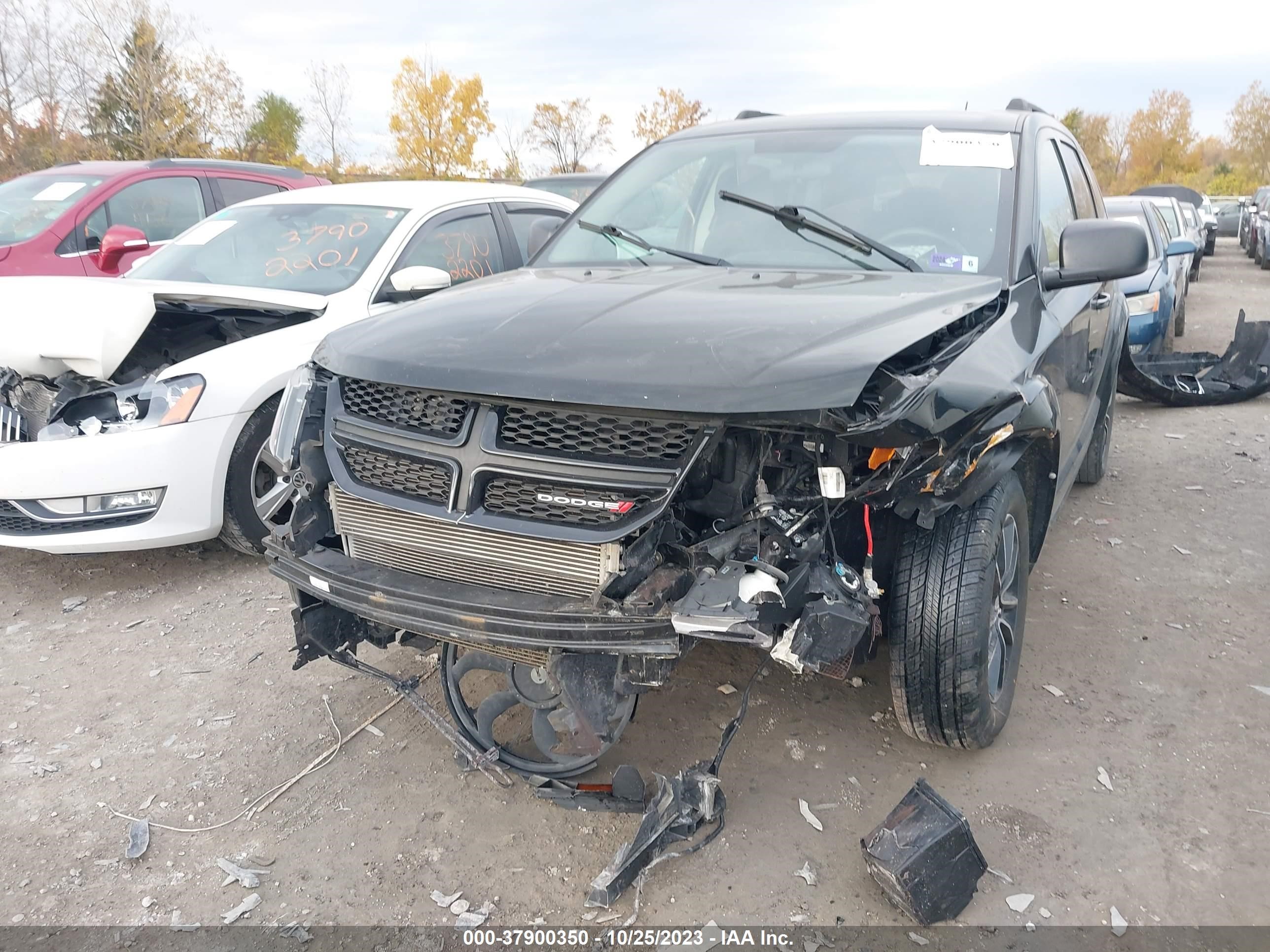 Photo 5 VIN: 3C4PDCAB2HT573422 - DODGE JOURNEY 