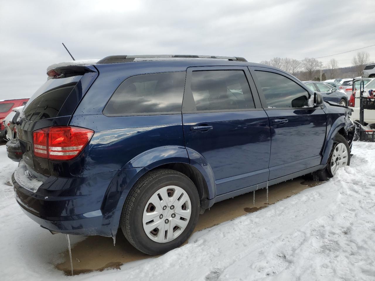 Photo 2 VIN: 3C4PDCAB2HT669955 - DODGE JOURNEY 