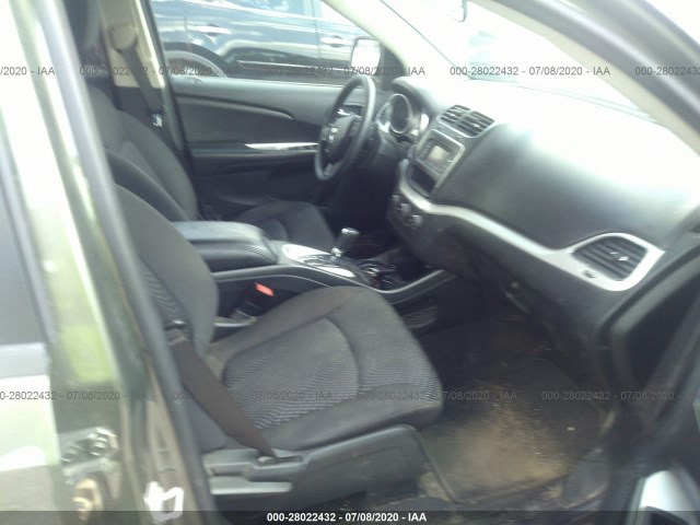 Photo 4 VIN: 3C4PDCAB2JT218112 - DODGE JOURNEY 