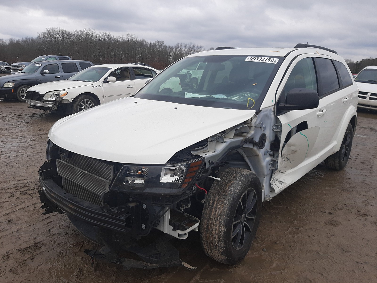 Photo 1 VIN: 3C4PDCAB2JT241258 - DODGE JOURNEY 