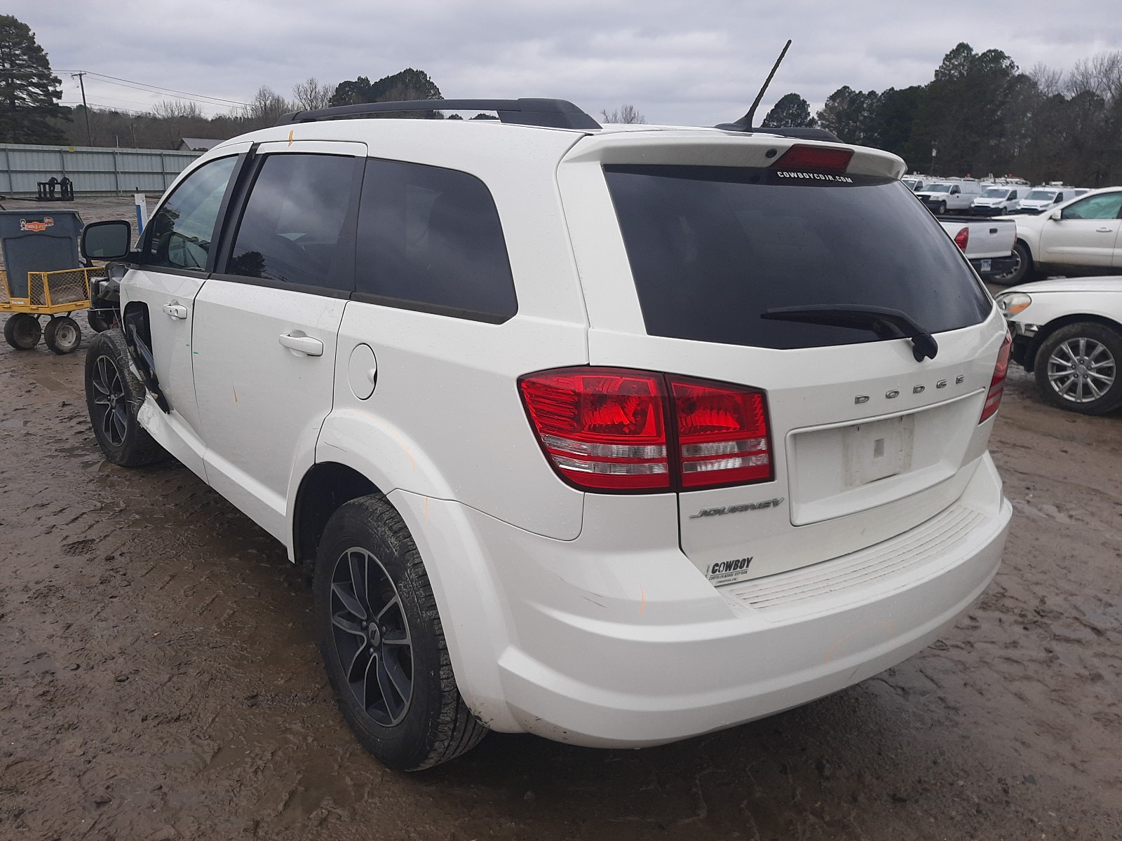 Photo 2 VIN: 3C4PDCAB2JT241258 - DODGE JOURNEY 