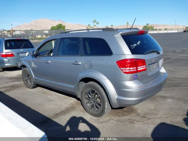 Photo 2 VIN: 3C4PDCAB2JT242829 - DODGE JOURNEY 