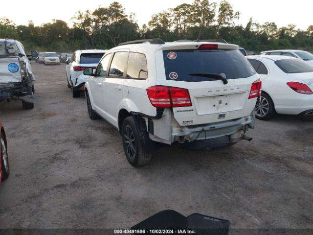 Photo 2 VIN: 3C4PDCAB2JT383450 - DODGE JOURNEY 