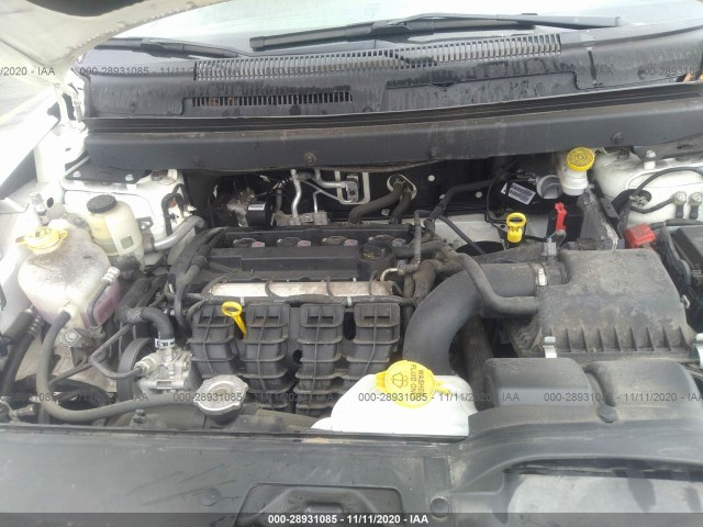 Photo 9 VIN: 3C4PDCAB2JT385599 - DODGE JOURNEY 