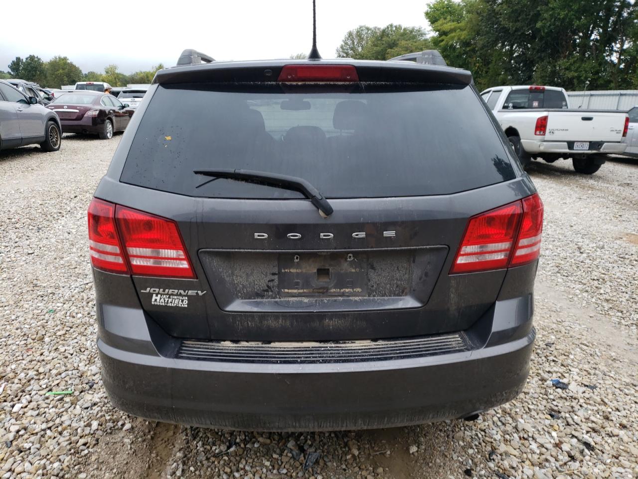 Photo 5 VIN: 3C4PDCAB2JT490899 - DODGE JOURNEY SE 