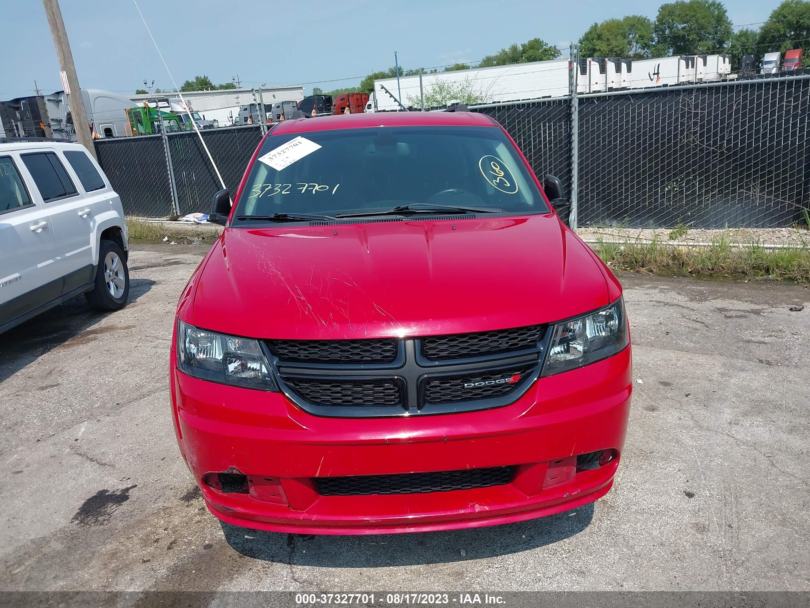 Photo 12 VIN: 3C4PDCAB2JT521679 - DODGE JOURNEY 