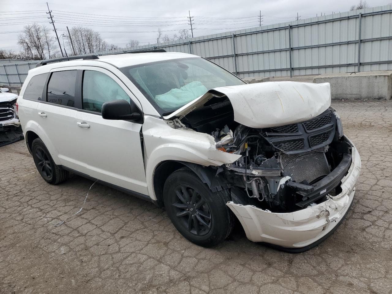 Photo 3 VIN: 3C4PDCAB2LT266261 - DODGE JOURNEY 