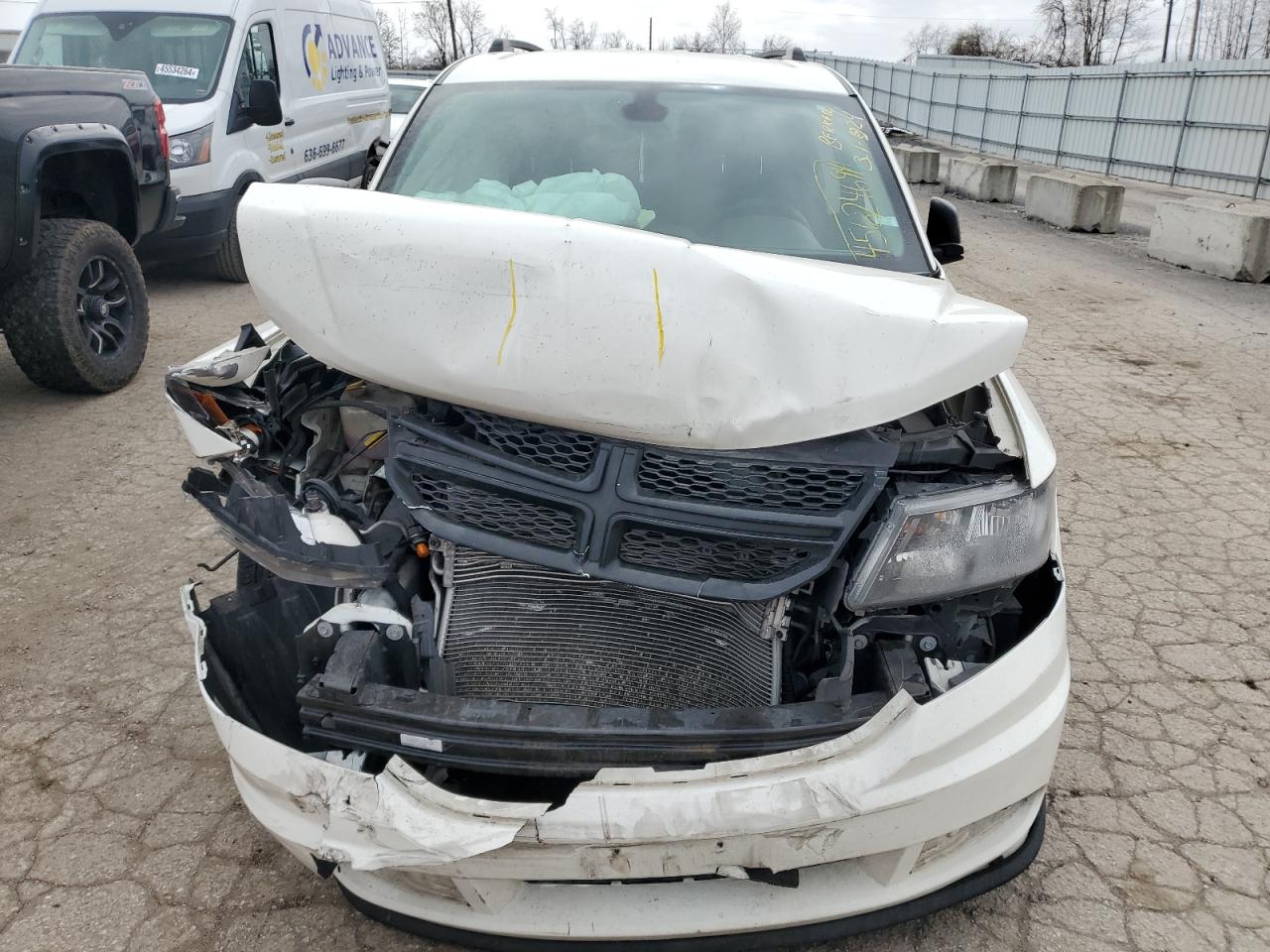 Photo 4 VIN: 3C4PDCAB2LT266261 - DODGE JOURNEY 