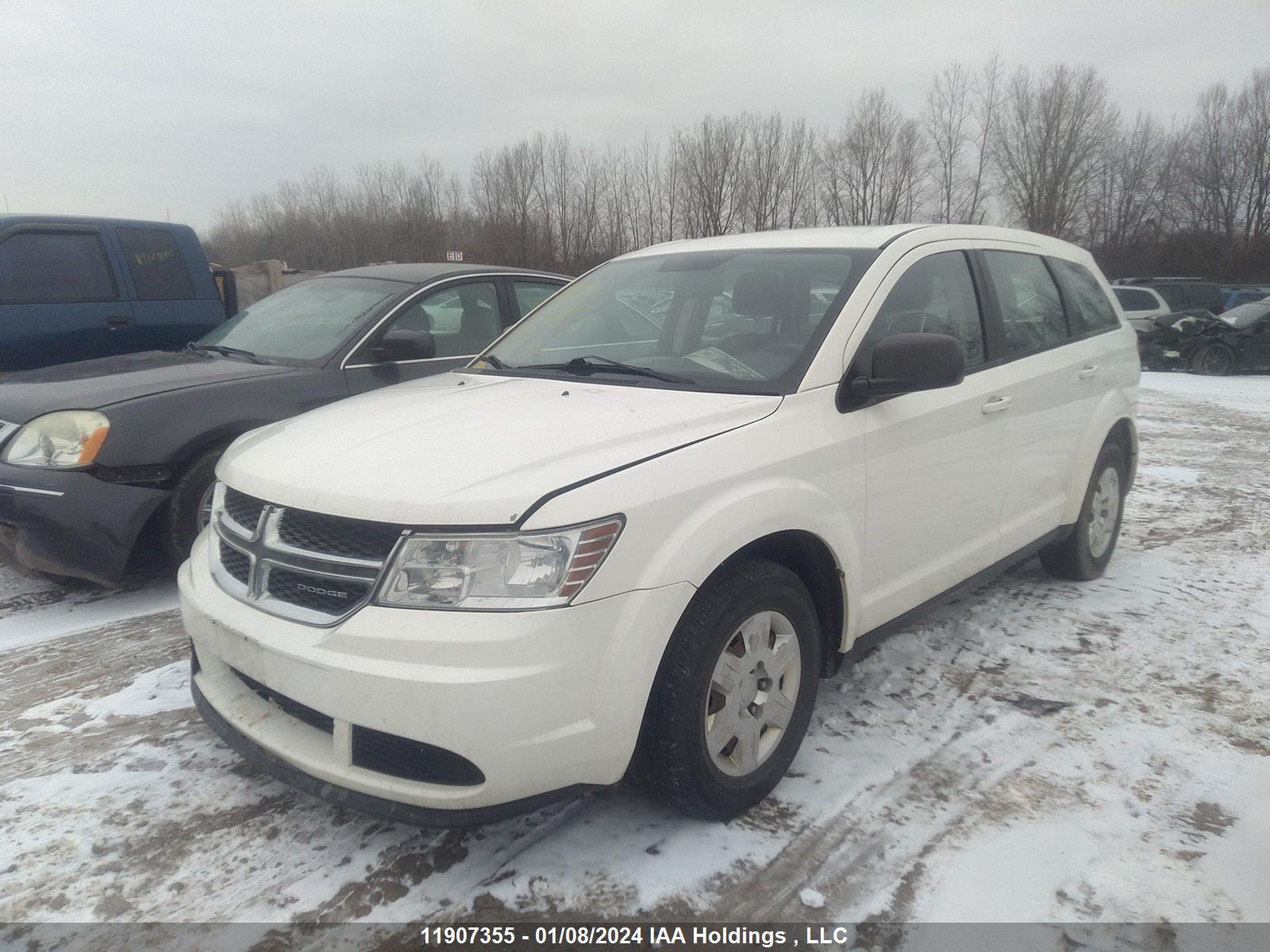 Photo 1 VIN: 3C4PDCAB3CT142113 - DODGE JOURNEY 