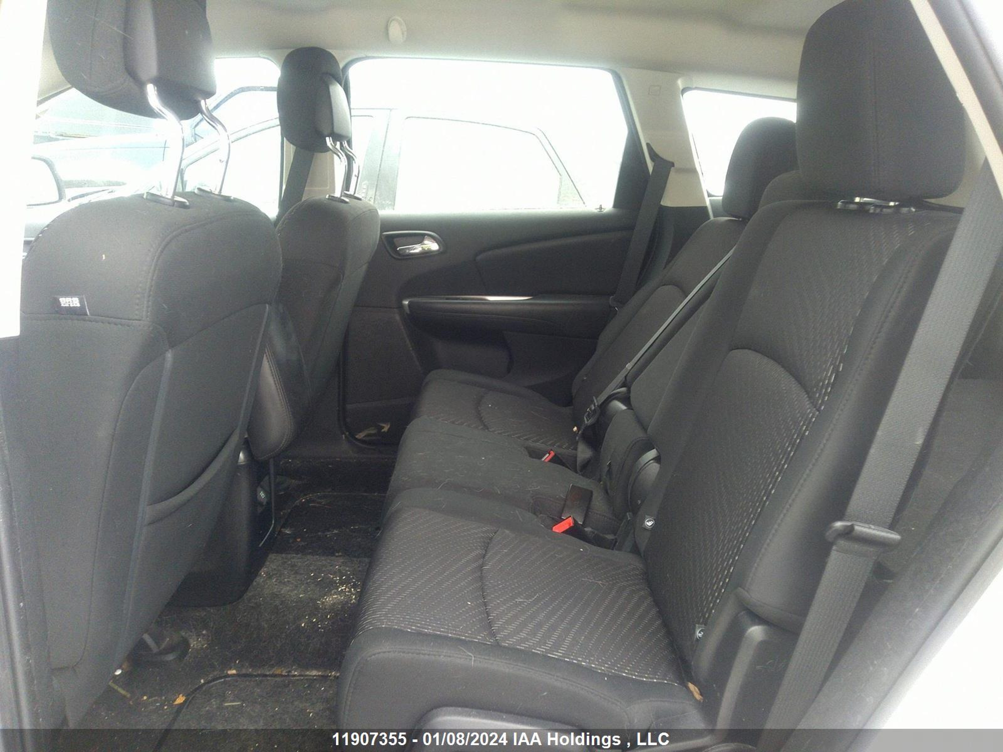 Photo 7 VIN: 3C4PDCAB3CT142113 - DODGE JOURNEY 