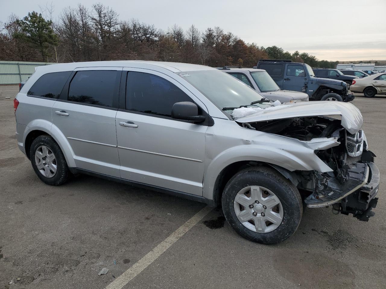 Photo 3 VIN: 3C4PDCAB3CT205128 - DODGE JOURNEY 