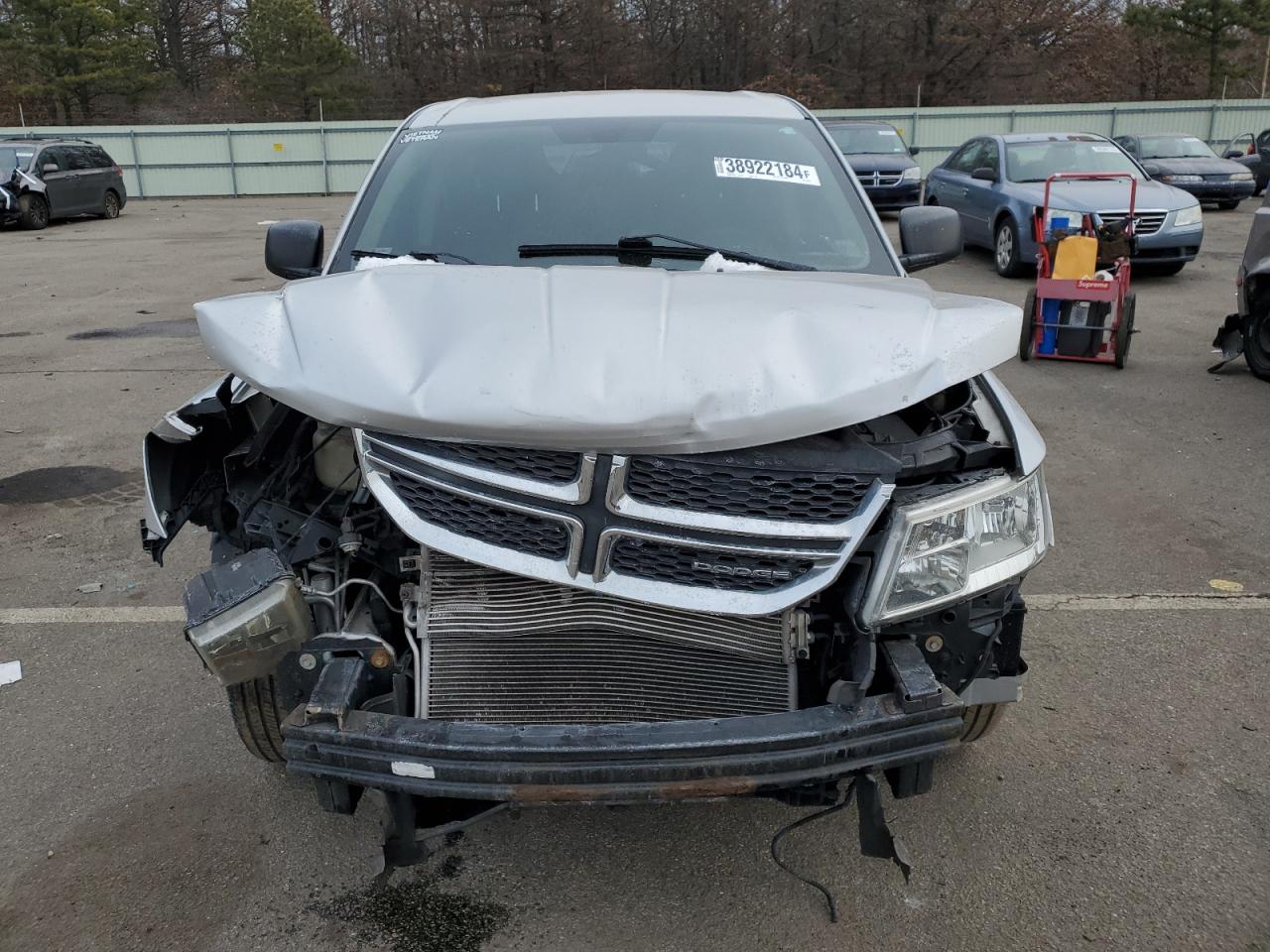 Photo 4 VIN: 3C4PDCAB3CT205128 - DODGE JOURNEY 