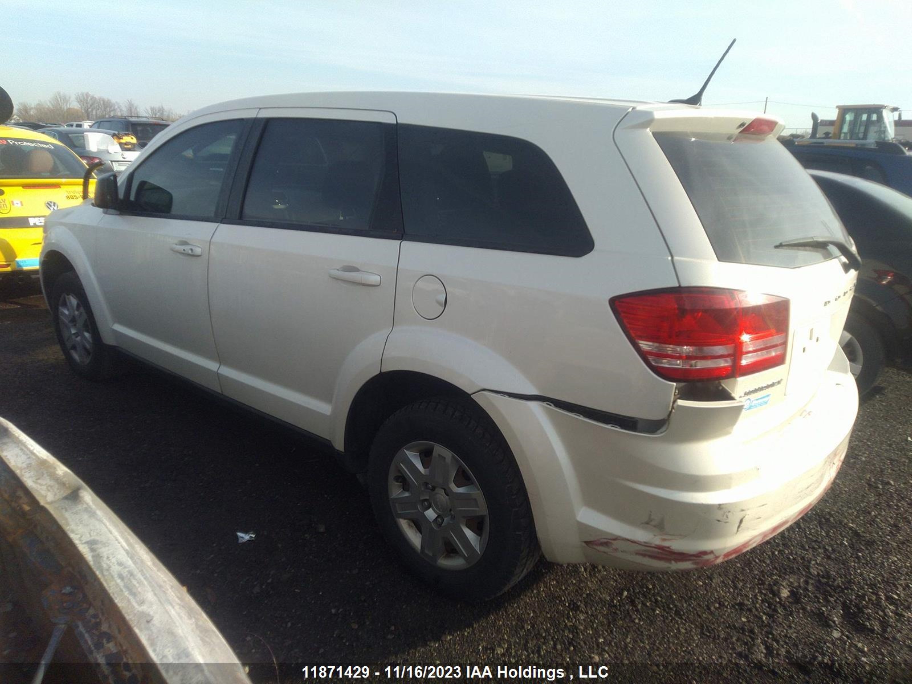 Photo 2 VIN: 3C4PDCAB3CT241207 - DODGE JOURNEY 