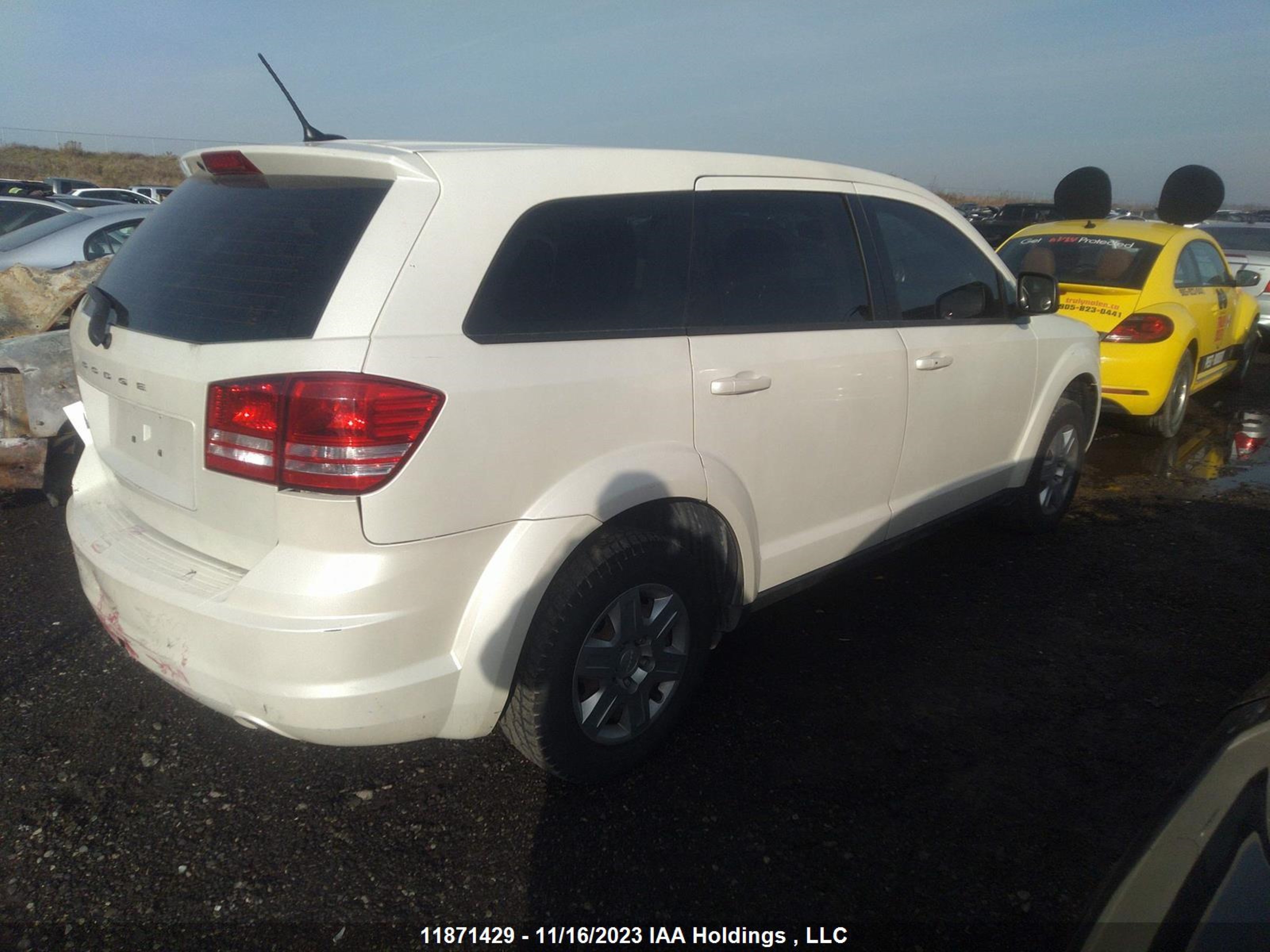 Photo 3 VIN: 3C4PDCAB3CT241207 - DODGE JOURNEY 