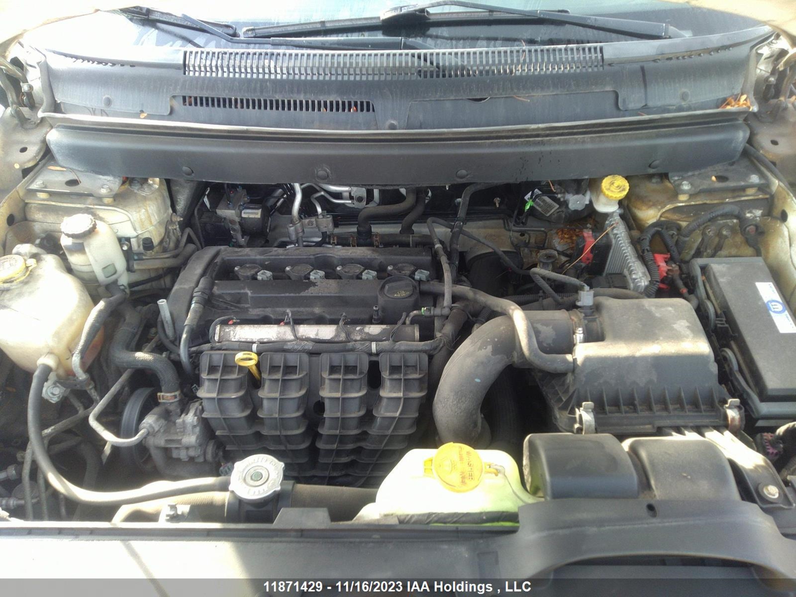 Photo 9 VIN: 3C4PDCAB3CT241207 - DODGE JOURNEY 