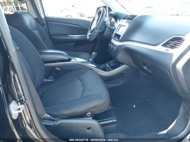 Photo 4 VIN: 3C4PDCAB3ET315339 - DODGE JOURNEY 