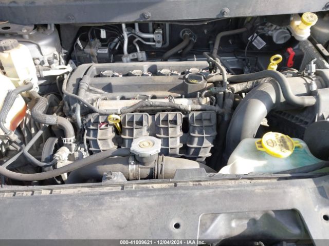 Photo 9 VIN: 3C4PDCAB3FT739279 - DODGE JOURNEY 