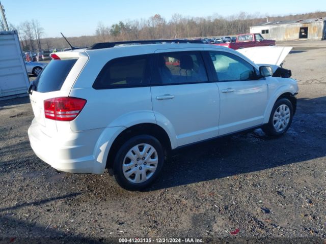 Photo 3 VIN: 3C4PDCAB3GT158026 - DODGE JOURNEY 