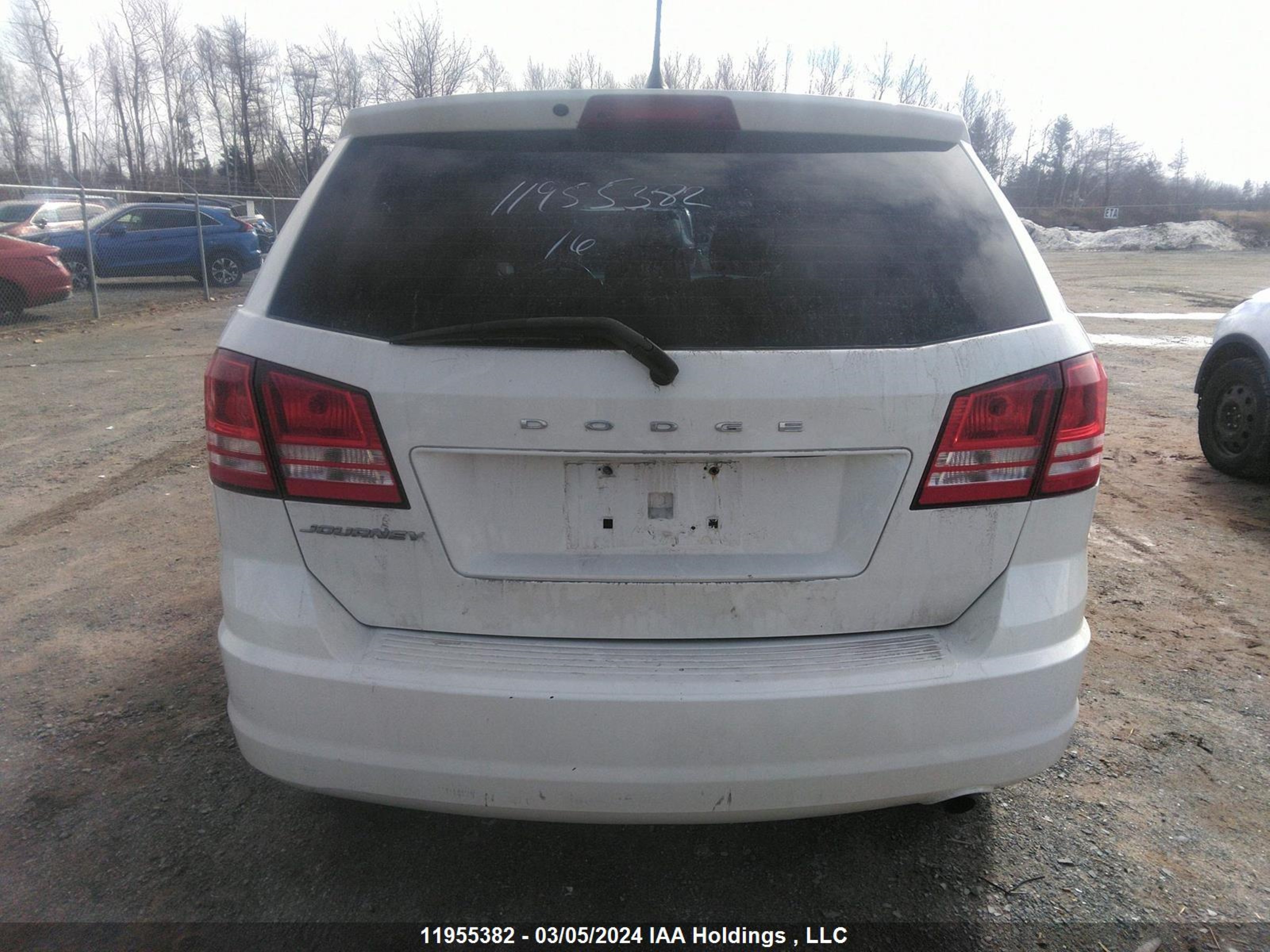 Photo 16 VIN: 3C4PDCAB3GT158091 - DODGE JOURNEY 