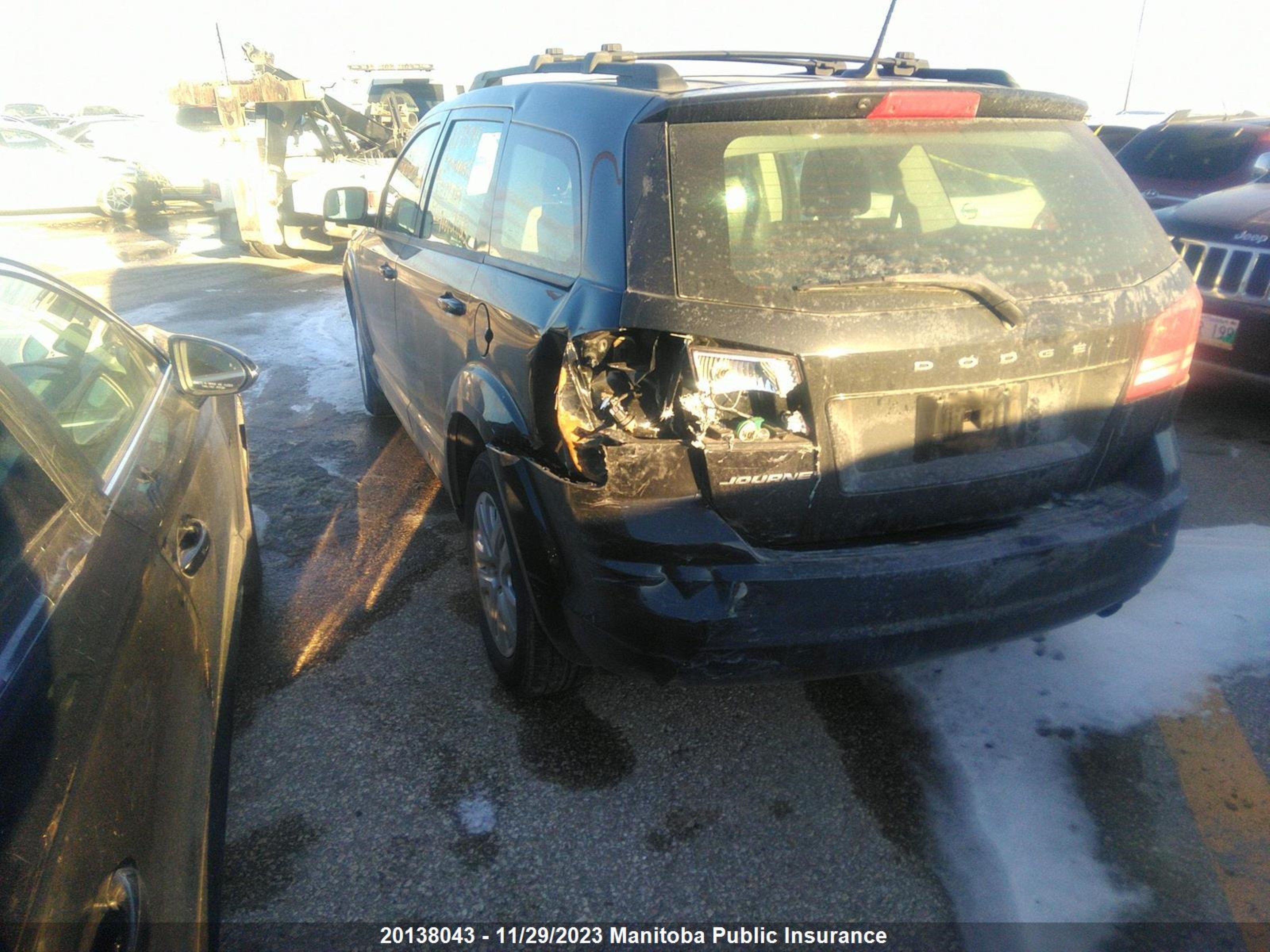 Photo 2 VIN: 3C4PDCAB3GT177515 - DODGE JOURNEY 