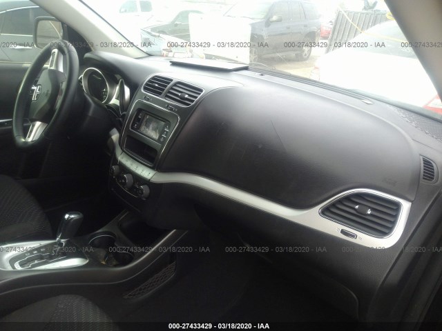 Photo 4 VIN: 3C4PDCAB3JT152203 - DODGE JOURNEY 