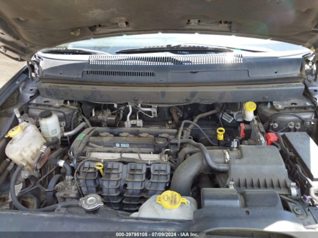 Photo 9 VIN: 3C4PDCAB3JT196203 - DODGE JOURNEY 