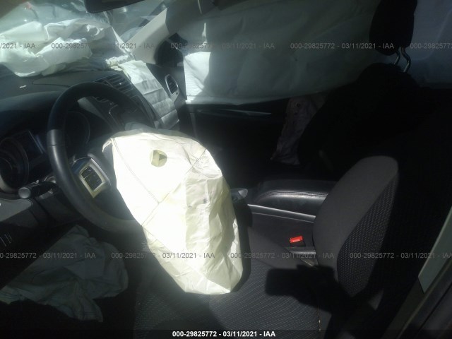 Photo 4 VIN: 3C4PDCAB3JT218202 - DODGE JOURNEY 