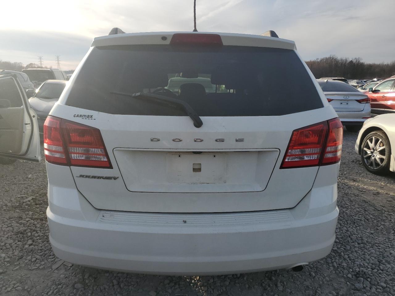 Photo 5 VIN: 3C4PDCAB3JT534165 - DODGE JOURNEY 