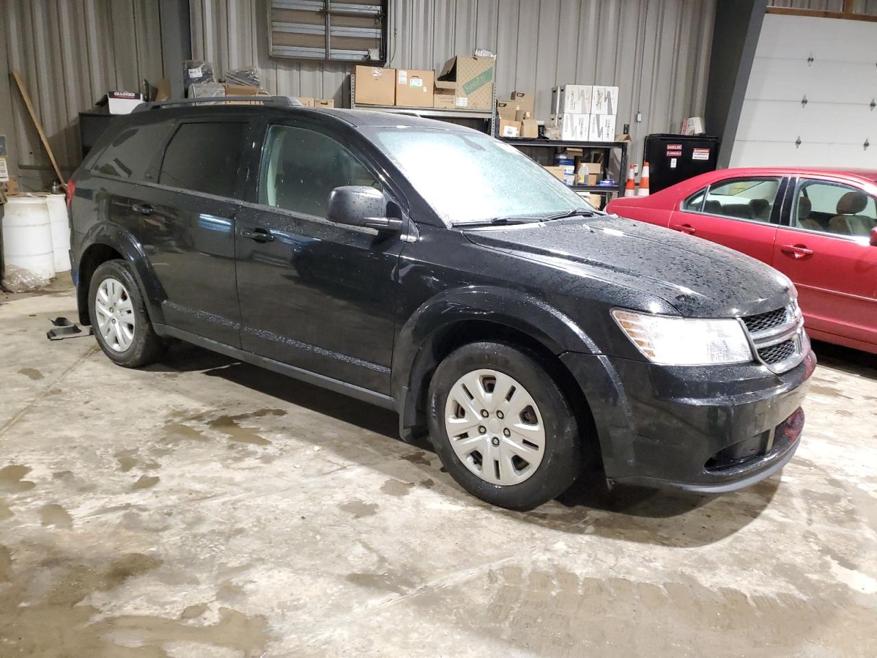 Photo 3 VIN: 3C4PDCAB3KT861182 - DODGE JOURNEY 