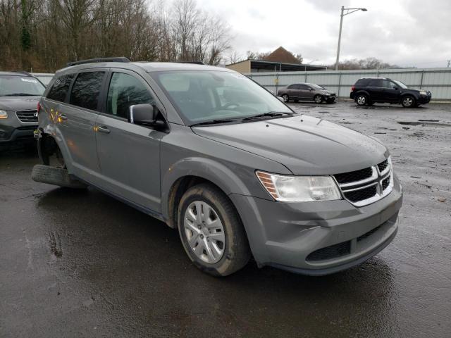 Photo 3 VIN: 3C4PDCAB3KT866334 - DODGE JOURNEY SE 