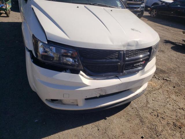 Photo 8 VIN: 3C4PDCAB3LT279374 - DODGE JOURNEY SE 