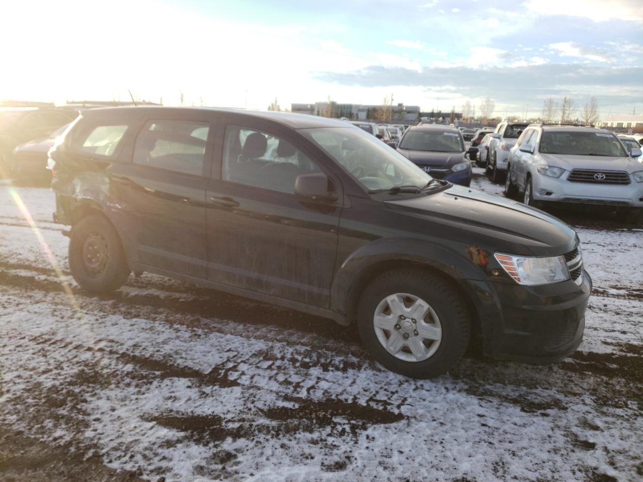 Photo 3 VIN: 3C4PDCAB4CT306694 - DODGE JOURNEY 