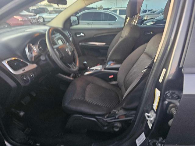 Photo 4 VIN: 3C4PDCAB4FT573001 - DODGE JOURNEY SE 