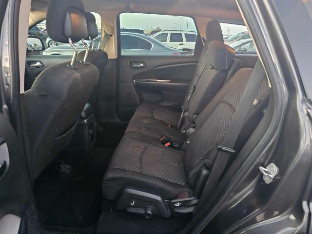 Photo 5 VIN: 3C4PDCAB4FT573001 - DODGE JOURNEY SE 