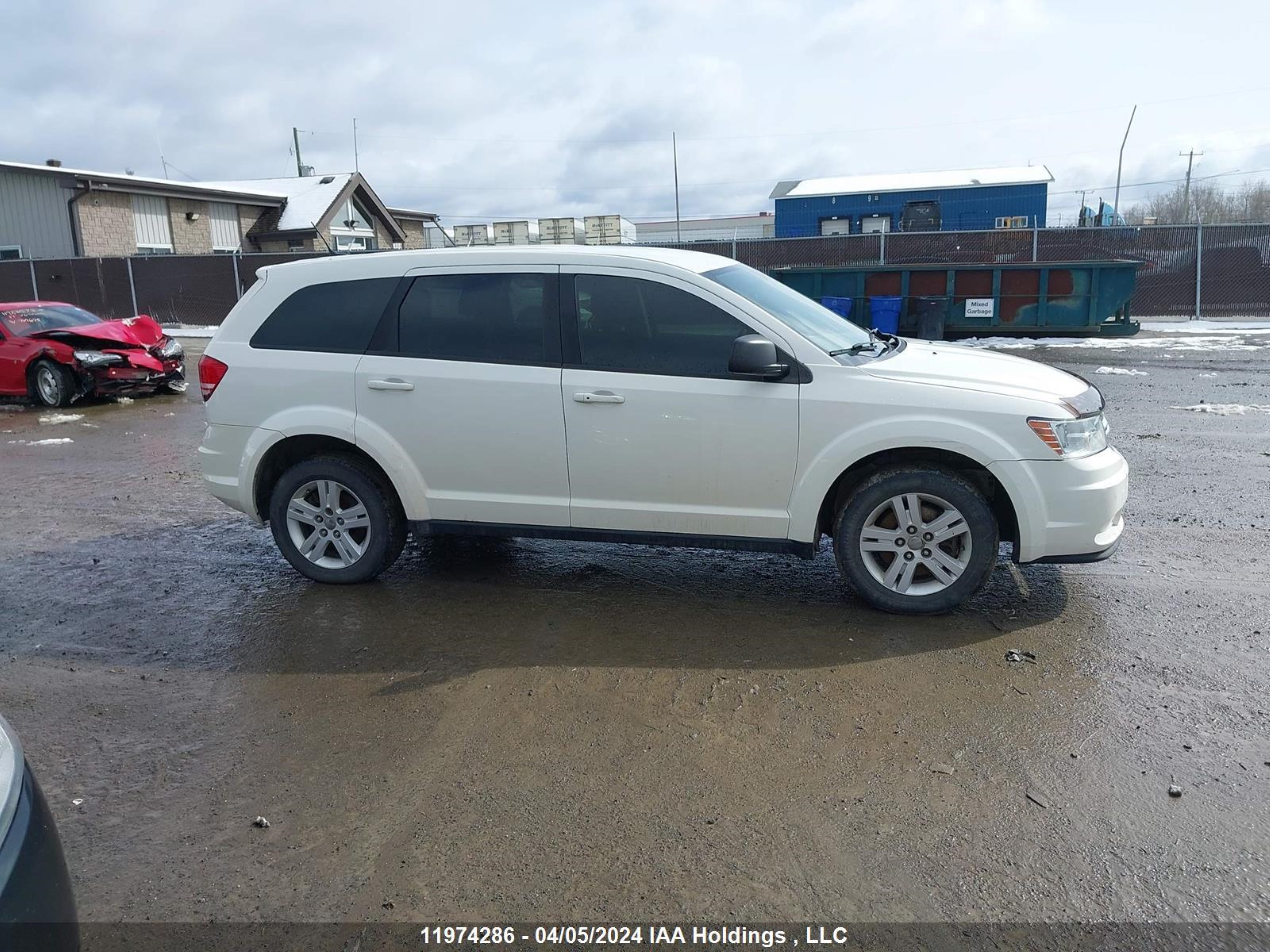 Photo 12 VIN: 3C4PDCAB4FT657836 - DODGE JOURNEY 