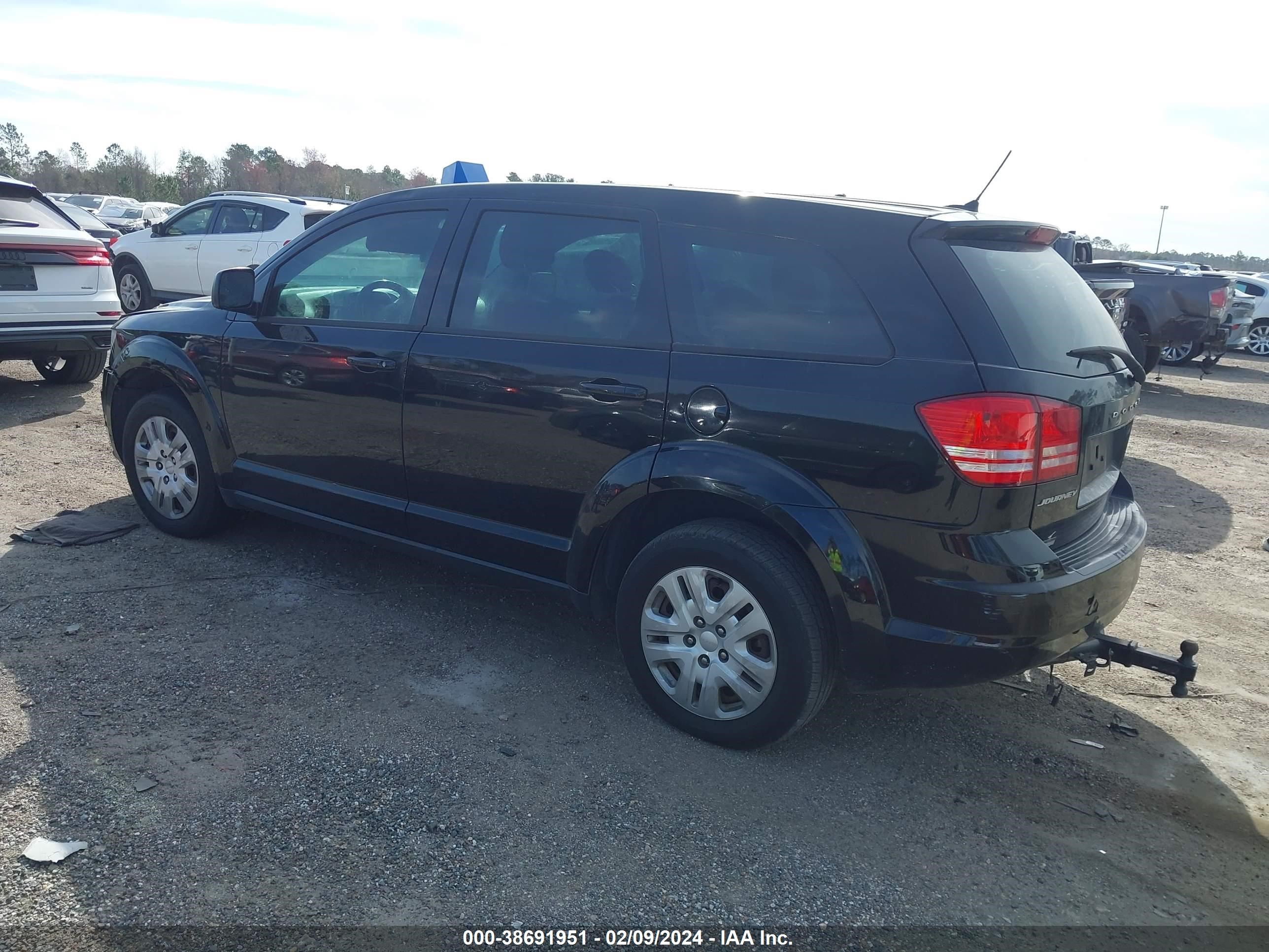 Photo 2 VIN: 3C4PDCAB4FT708297 - DODGE JOURNEY 