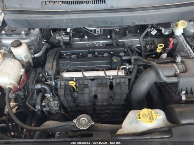 Photo 9 VIN: 3C4PDCAB4HT563720 - DODGE JOURNEY 