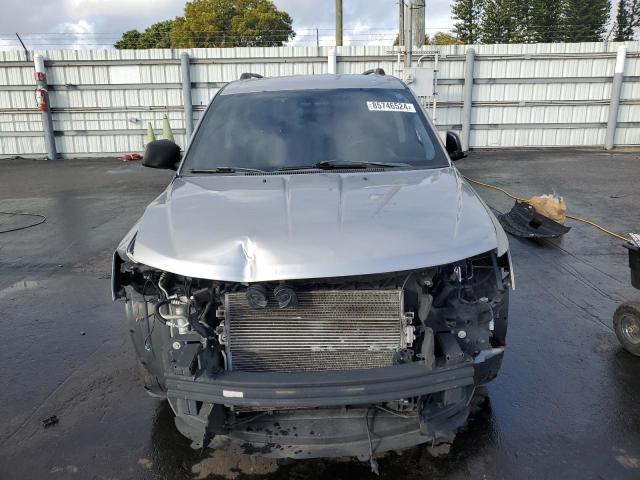 Photo 4 VIN: 3C4PDCAB4HT573826 - DODGE JOURNEY SE 