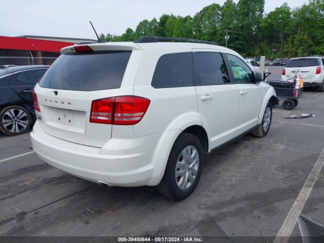 Photo 3 VIN: 3C4PDCAB4JT276979 - DODGE JOURNEY 