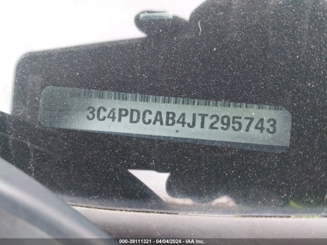 Photo 8 VIN: 3C4PDCAB4JT295743 - DODGE JOURNEY 